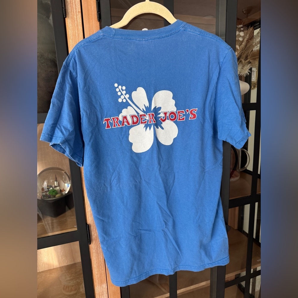 Trader Joe’s merch tee tshirt employees crewneck graphic crewneck short sleeve